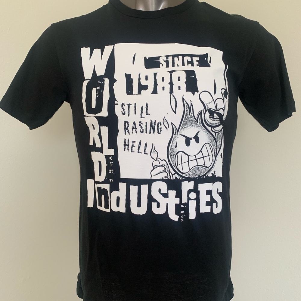 WORLD Industries‎ T Shirt Mens Black Flame Boy